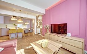 Apartamentos Minica Home Parking Gratis